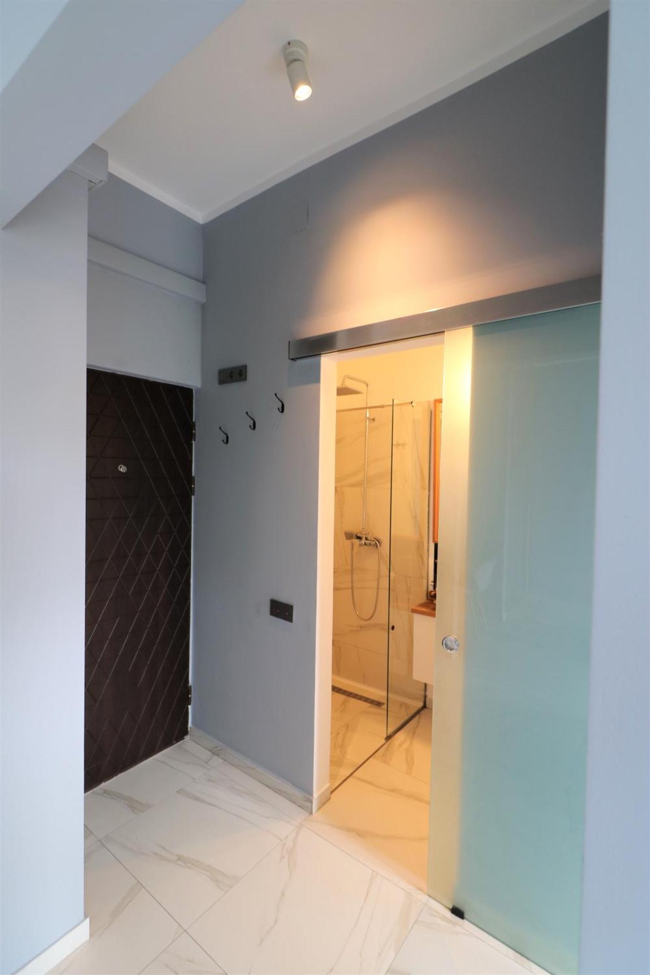 Deluxe Skyline Retreat Studio - Old Town Bukares Bagian luar foto